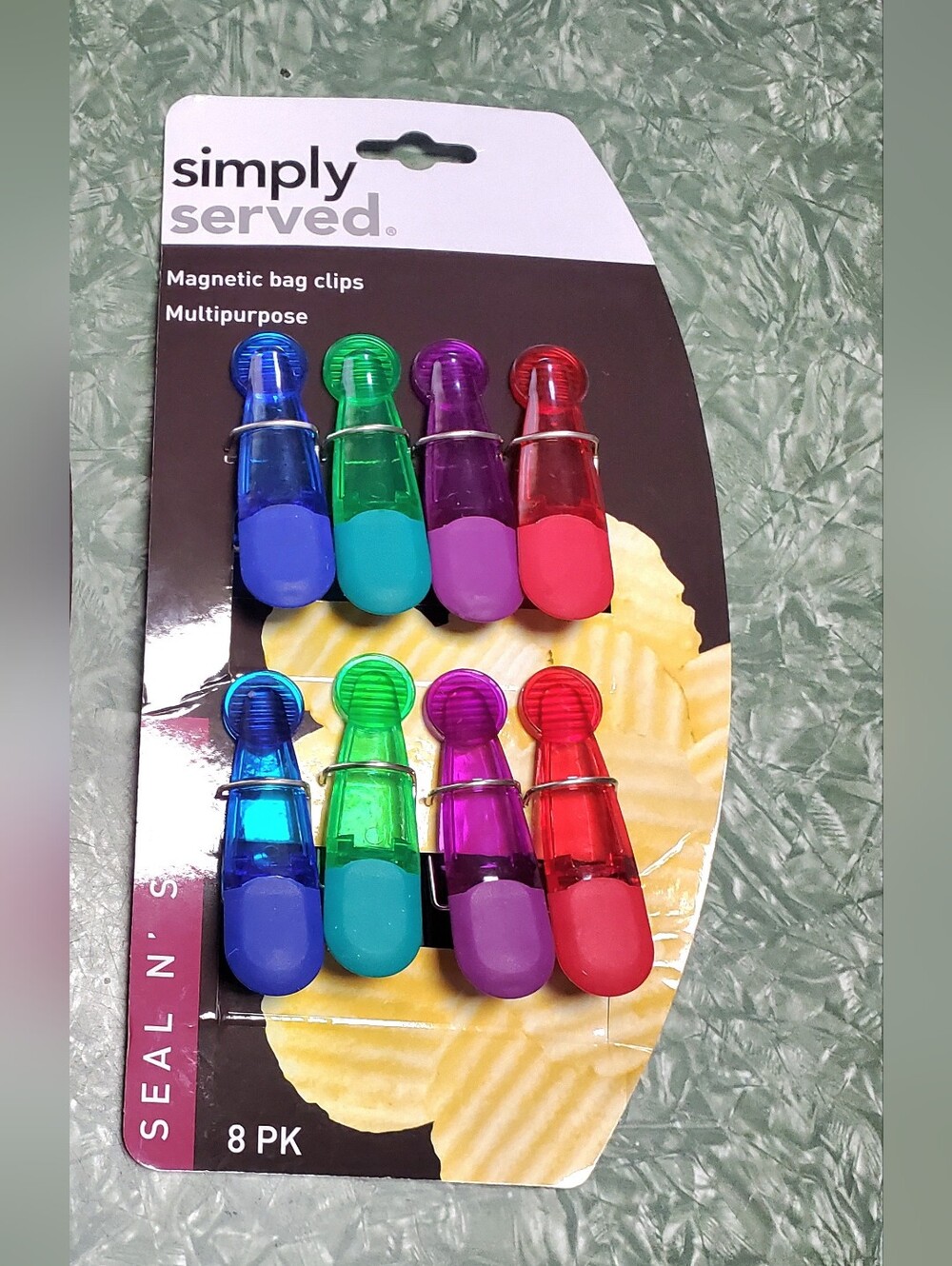 New 8-pack of Simply Served "Seal N' Snack" Multipurpose Magnetic Bag Clips
